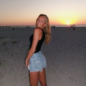 Meet your Posher, Skylar